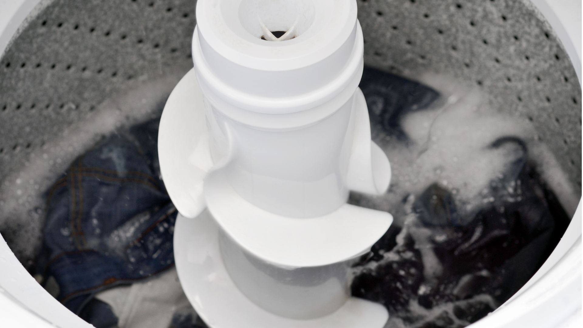 ¿Qué son las aguas grises y cómo podemos reutilizarlas de manera segura?